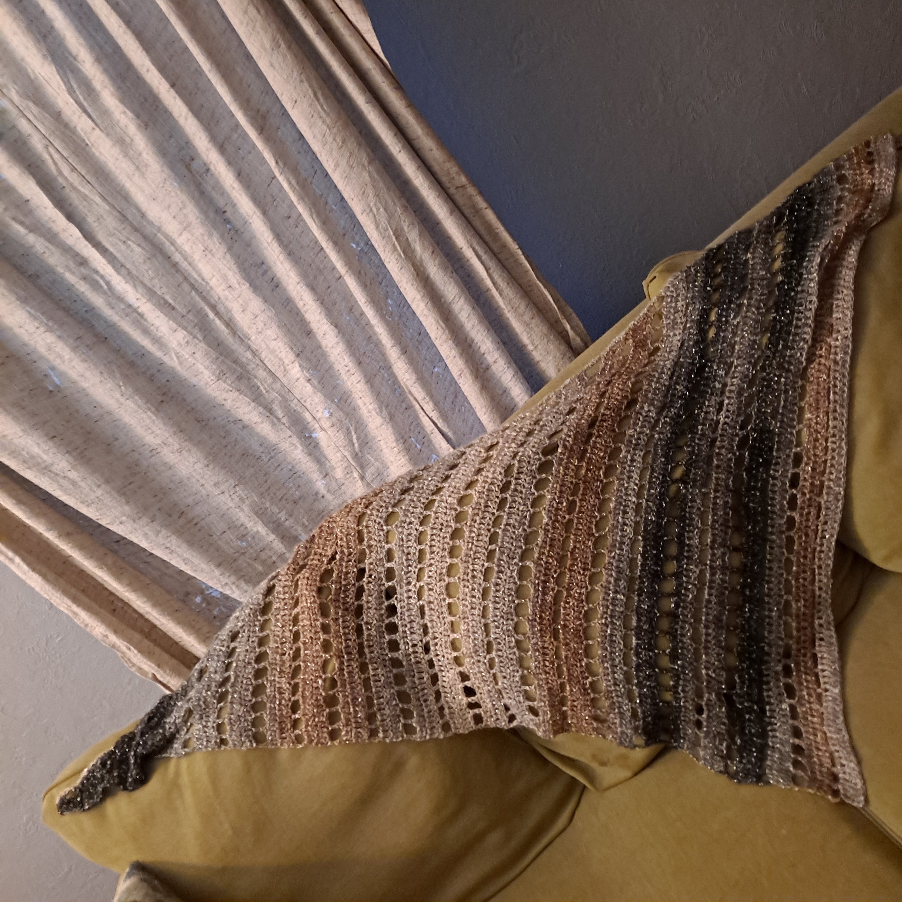 Asymmetrical wrap