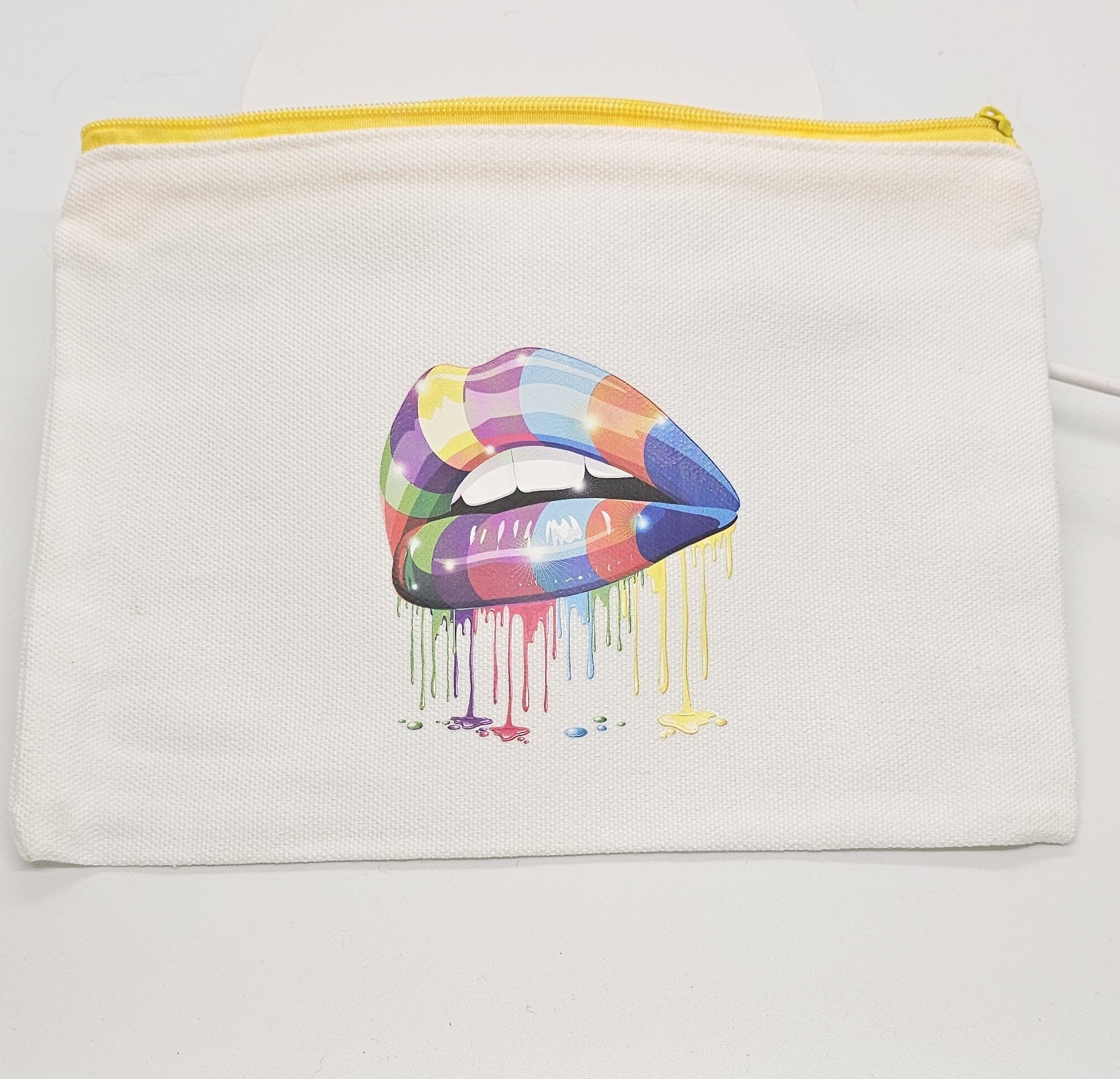 Melting lips