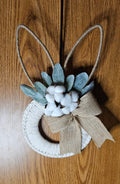 Small crochet bunny wreath rt
