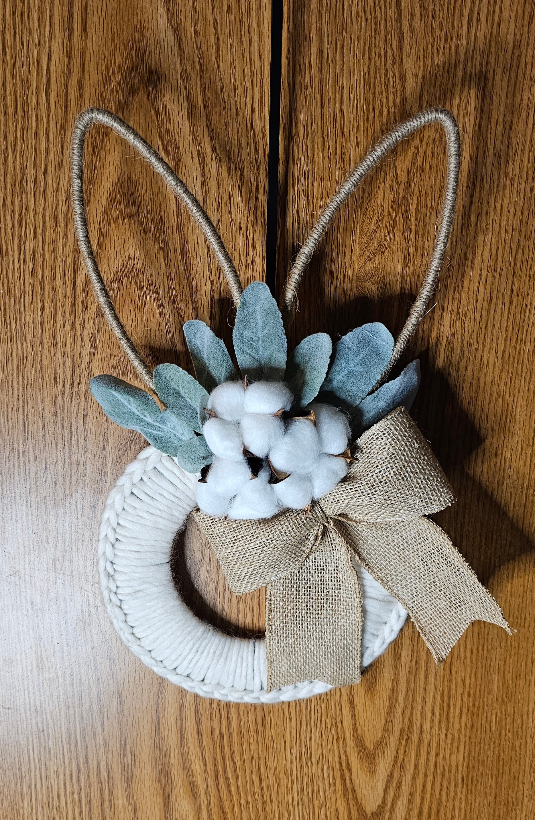 Small crochet bunny wreath rt