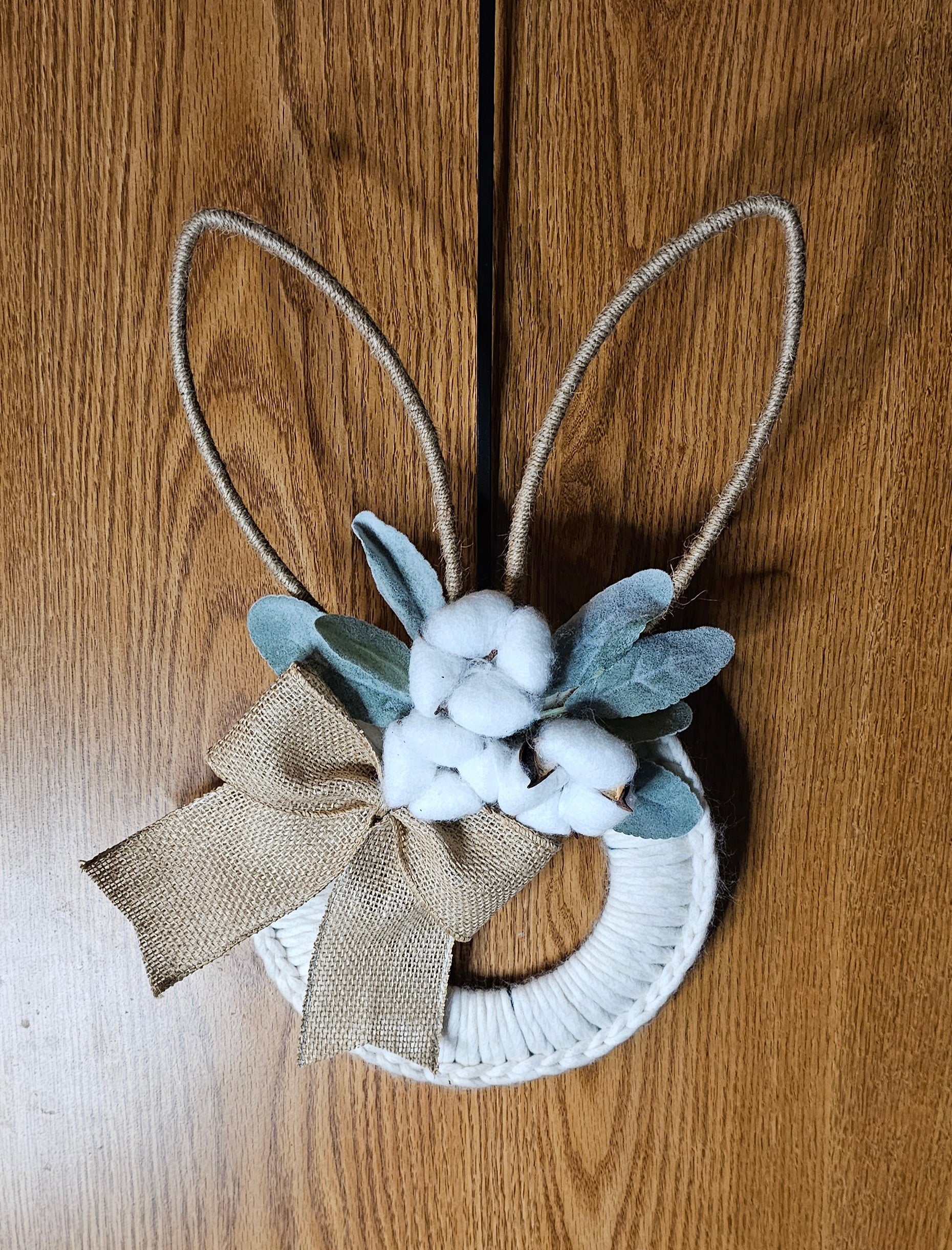 Small crochet bunny wreath