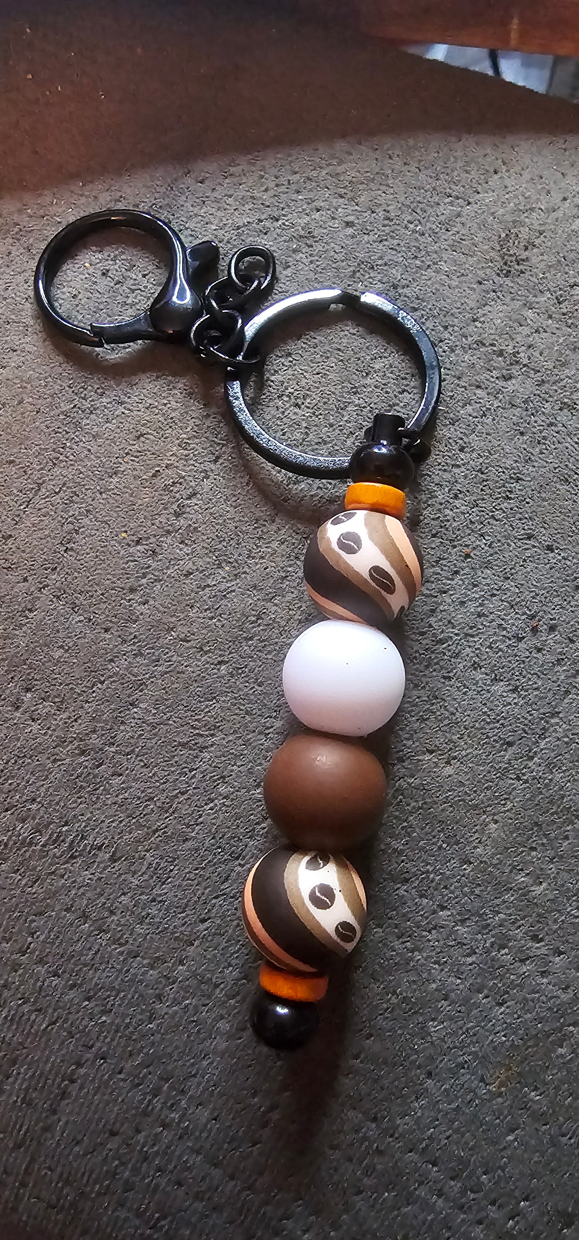 Coffee bean swirls keychain