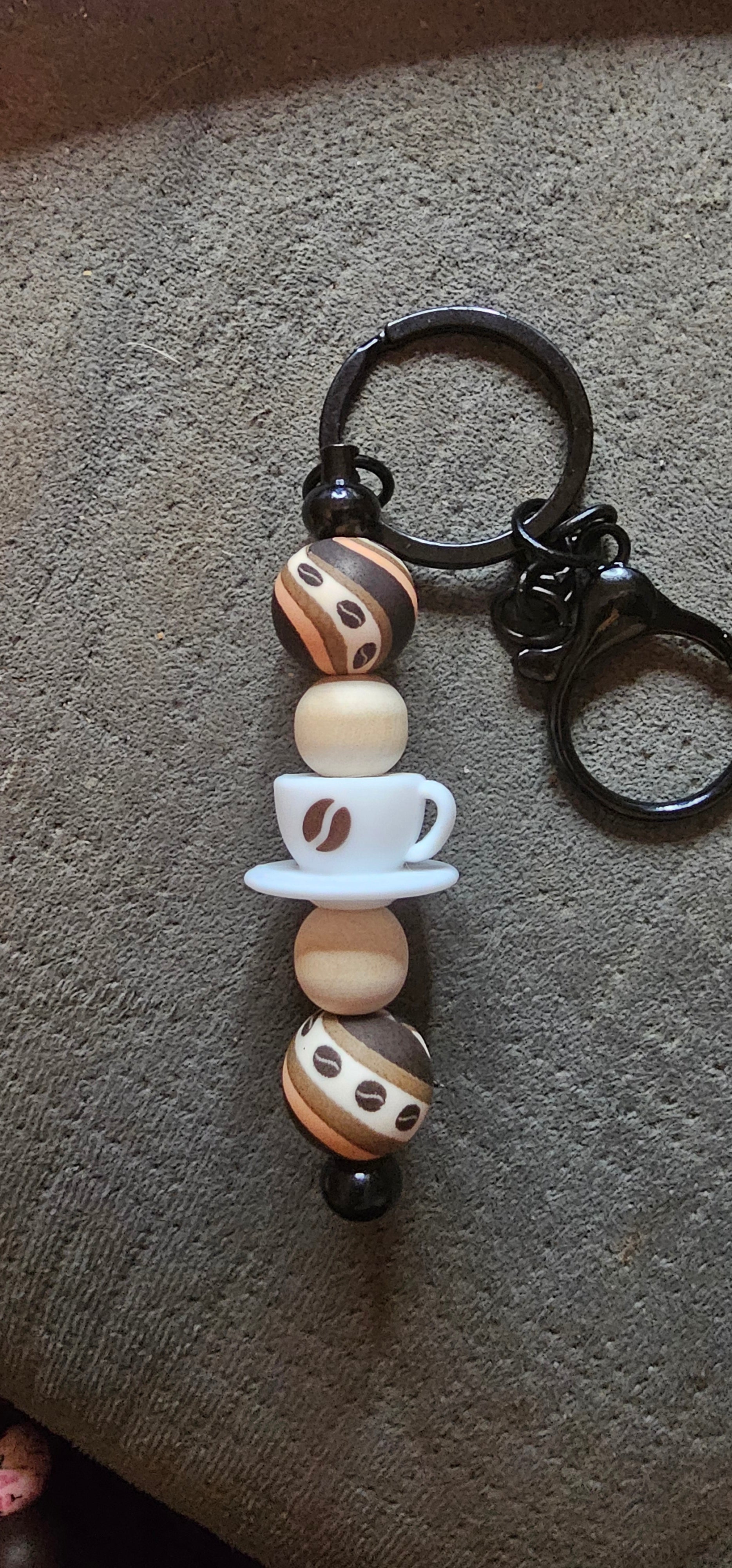 Coffee cup beans and cream keychain